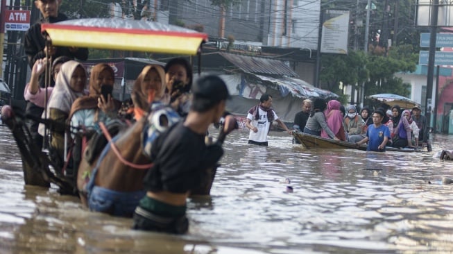 Empat Kecamatan di Kabupaten Bandung Terendam Banjir, Ribuan Warga Terdampak