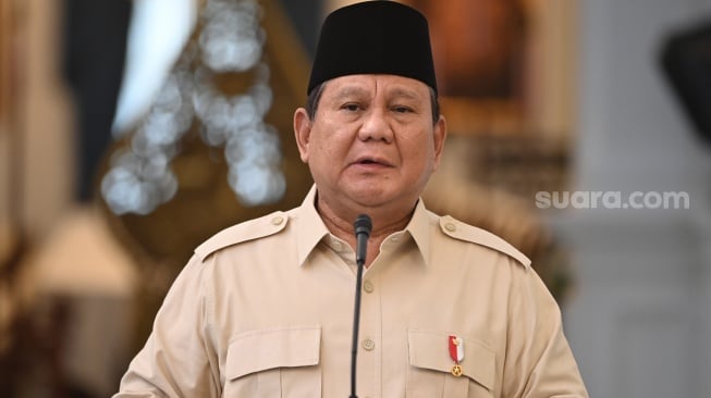 Harap Sabar, Prabowo Masih Atur Kebijakan Pencairan THR ASN