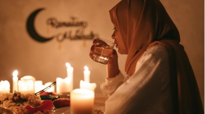 Bukan Silaturahmi, Potensi Lingkaran Toksik dalam Ajang Bukber Tahunan