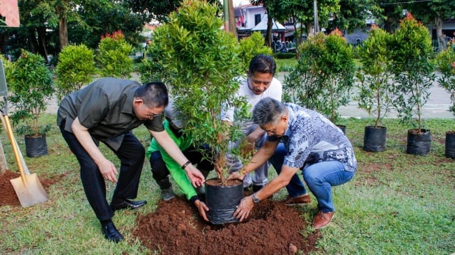 Lakukan Penanaman Pohon, Suara.com Luncurkan Suara Hijau dan Green Media Network