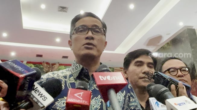 Mantan Jubir KPK Ungkap Alasan Mau Bela Hasto Kristiyanto di Sidang