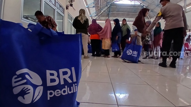 BRI Komitmen Peduli Umat, Serahkan Bantuan Rp200 Juta untuk Renovasi Masjid