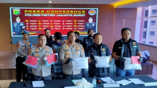 Terungkap Jamet Si Dukun Palsu Tega Bunuh Anak dan Ibu di Tambora Gegara Gagal Gandakan Uang