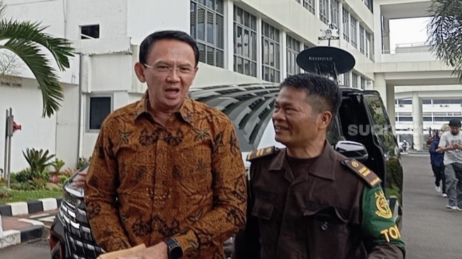 Penuhi Panggilan, Ahok Bawa Dokumen Penting Semasa jadi Komut Pertamina: Saya Senang Bantu Kejagung