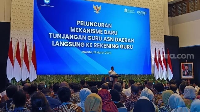 Kabar Gembira Guru ASN Daerah! Prabowo Resmikan Penyaluran Tunjangan Langsung ke Rekening