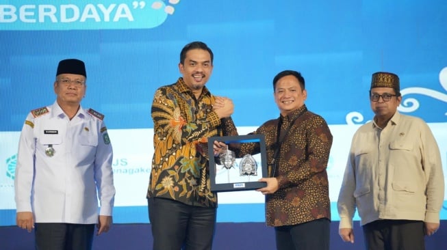 Menteri Maman dan PNM Bagi-bagi 1.000 NIB Gratis ke Pengusaha Ultra Mikro