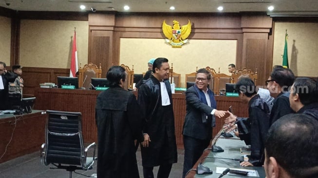 Sindir Telak Jaksa KPK, Hasto Sebut Dakwaan Cuma Didaur Ulang Demi Kepentingan Politik