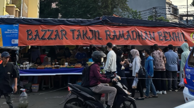 4 Spot Berburu Takjil di Jakarta yang Paling Lengkap, Sudah Pernah Coba?