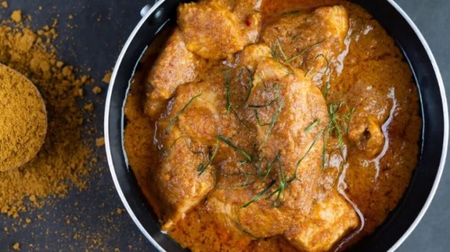 Patut Dicoba! Ini 5 Ide Masakan Rendang Ayam yang Praktis Tanpa Ribet