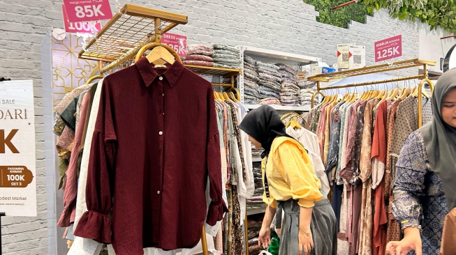 Bazar Rendezvous Modest Market di lantai 5 AEON Tanjung Barat, Jakarta Selatan. (Suara.com/Dini Afrinti Efendi)