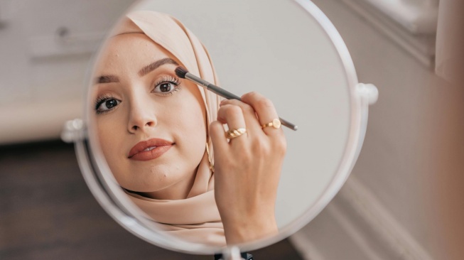 Eat Your Skincare: 8 Buah-buahan yang Harus Rajin Kamu Makan agar Glowing saat Lebaran 2025