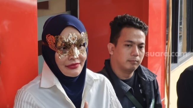 Diperiksa Polisi, Doktif Tegaskan Produk Kecantikan Richard Lee Overclaim