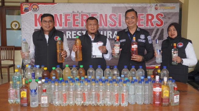 115 Botol Miras dan Ganja Disita, Operasi KYRD Polresta Solo Gemparkan Akhir Pekan