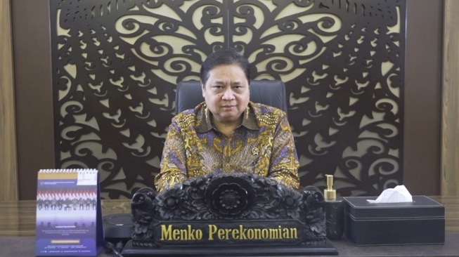 Menko Airlangga Sebut Indonesia Tak Gentar Hadapi Resesi Global: Fondasi Ekonomi Kuat!