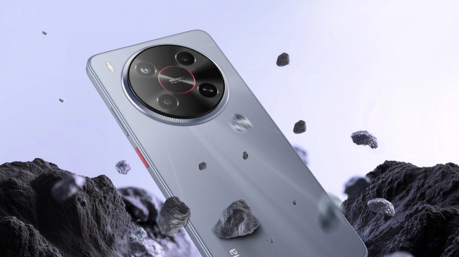 Nubia V70 Max. (ZTE)