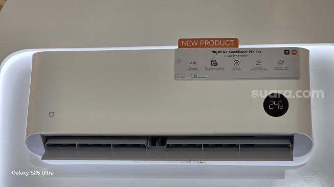 AC Xiaomi pertama di Indonesia, Mijia Air Conditioner Pro Eco 5-Star 1 PK Inverter. [Suara.com/Dicky Prastya]