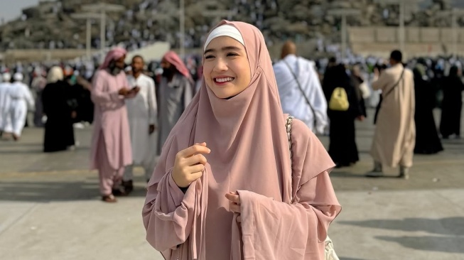 Febby Rastanty berharap bisa pergi umrah bareng suami (Instagram)