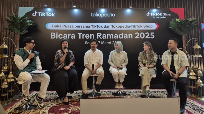 Tren Ramadan 2025 TikTok dan Tokopedia, TikTok Shop di Jakarta, Senin (17/3/2025). [Suara.com/Dythia]