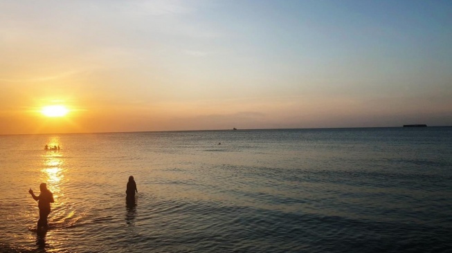 Wisata murah di Jepara, Pantai Ombak Mati. (Instagram)