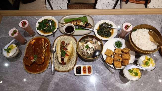 Ada Menu Baru di Kurnia Seafood Semarang: Ikan Kudu-kudu Saus Hot Lava dan Ikan Kerapu Sup Kolagen