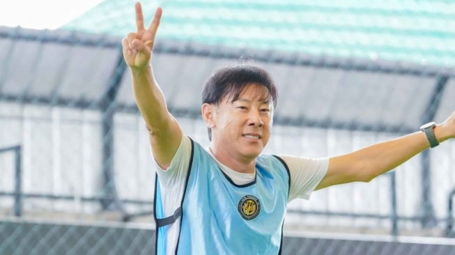 Shin Tae-yong mengatakan hal itu saat nonton bareng laga Timnas Indonesia vs Australia di area Gelora Bung Karno pada Kamis (20/3/2025). (IG Shin Tae-yong)