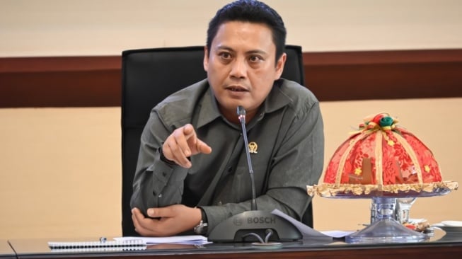 Jelang Mudik Lebaran: Komisi V DPR Ingatkan Pentingnya Kesiapan Infrastruktur - Transportasi Publik