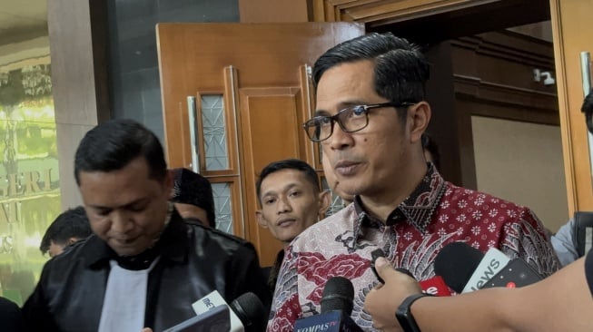 KPK Geledah Visi Law Office, Febri Diansyah Bantah Terima Hasil TPPU SYL