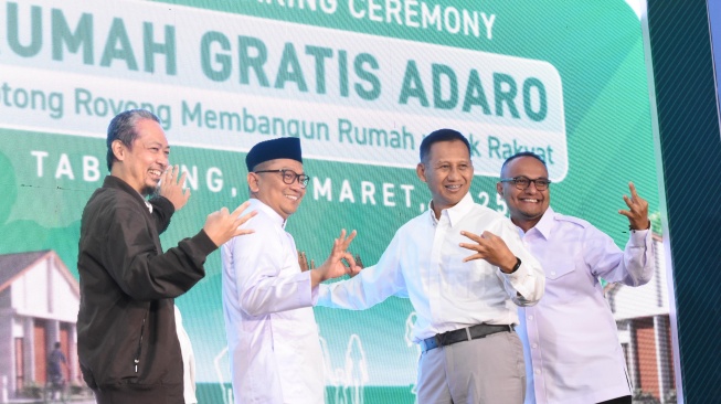 Kementerian PKP Groundbreaking Pembangunan 500 Rumah Gratis Adaro