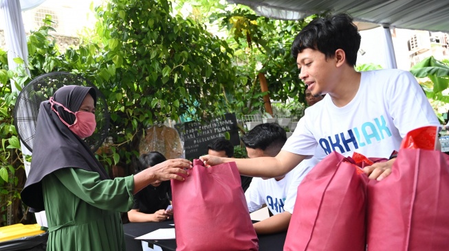 Bersihkan Masjid di Jakarta Barat, 40 Relawan Pertamina Hadir Sebagai Sobat Aksi Ramadan 2025