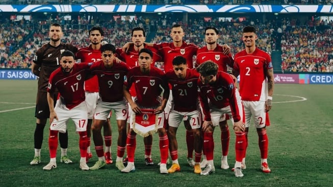 Keras! Pundit Belanda Kritik Tajam Timnas Indoneia dan Debut Buruk Kluivert [Instagram Marselino Ferdinan]