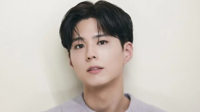 Comeback Film! Park Bo Gum Pertimbangkan Film Sejarah Terbaru