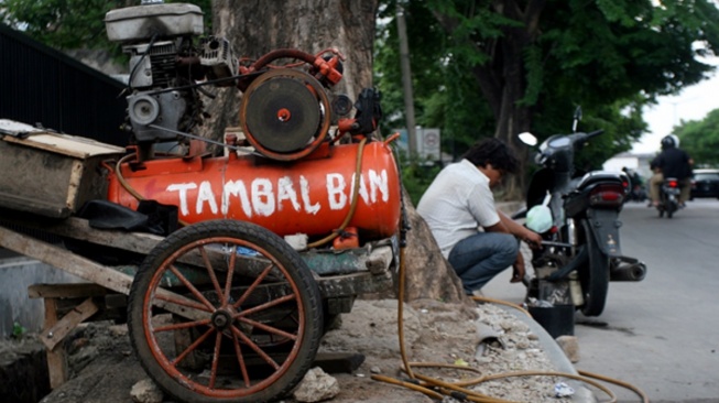 CEK FAKTA: Program Tambal Ban Gratis Pemkot Solo, Nyata atau Palsu?