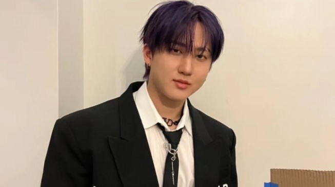 Edgy dan Stylish! 4 Inspirasi OOTD Street Style ala Changbin STRAY KIDS