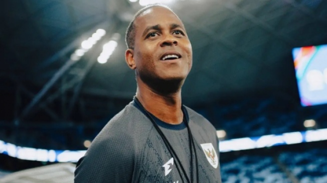 Media Vietnam: Patrick Kluivert Kepedean