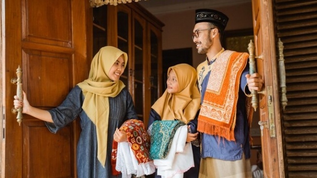 Lebaran Lebih Berkesan: 5 Ucapan Idul Fitri Bahasa Jawa Menyentuh Hati