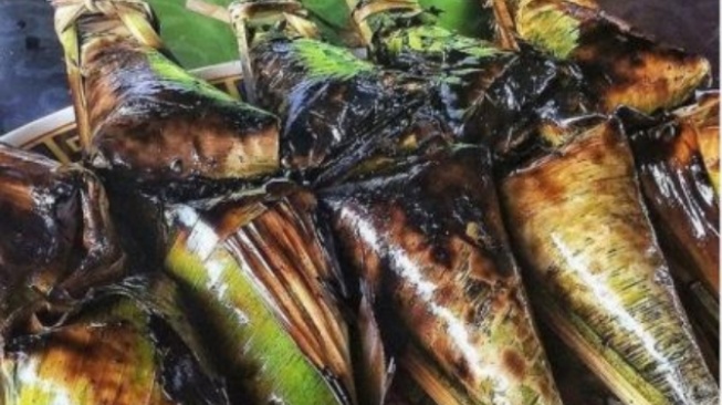 Pengkang makanan yang khas dan murah di Pontianak Kalimantan Barat. (Instagram/@liejonathan @pondokpengkangpeniti)