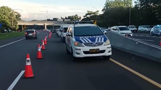Contraflow Tol Jagorawi Arah Puncak, Berlaku Sejak Sabtu Pagi