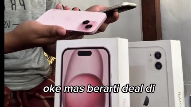 Bocah SMP Mencuri Uang Orangtua Rp20 Juta Buat Beli iPhone Teman, Selasa (15/4/2025). [Instagram/@matcha_iphonestore_]