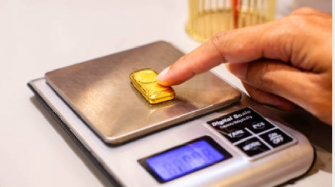 Stok Emas Kosong, Warga Tetap Antre PO Meski Harga Tembus Rekor