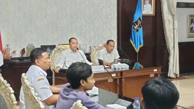Kasus Penahanan Ijazah Masuk Babak Baru, Wali Kota Surabaya Intruksikan Cek Semua Perusahaan