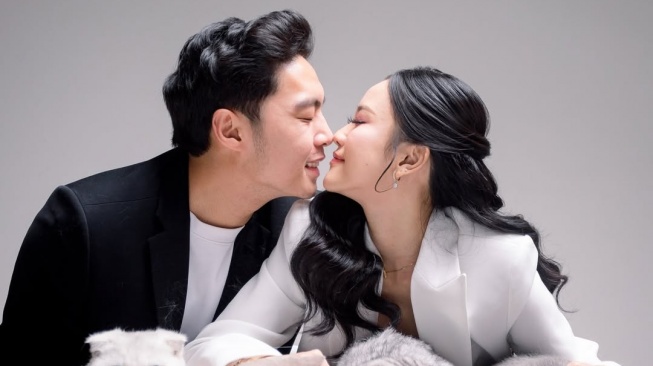 Jessica Jane dan Erwin Phang. [Instagram]