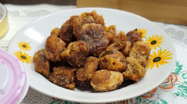 Getuk Goreng merupakan olahan getuk yang dimodifikasi untuk memberikan pengalaman baru terhadap olahan kuliner Batang ini. (Twitter)