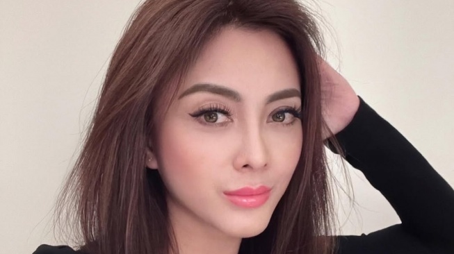 Dhena Devanka. [Instagram]