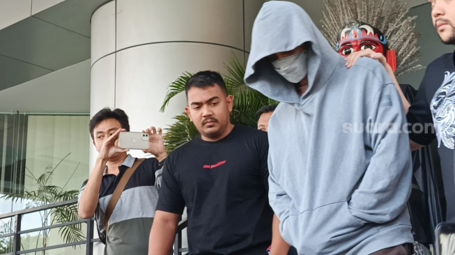 Hasil Tes Kesehatan Fachry Albar Usai Ditangkap Kasus Narkoba