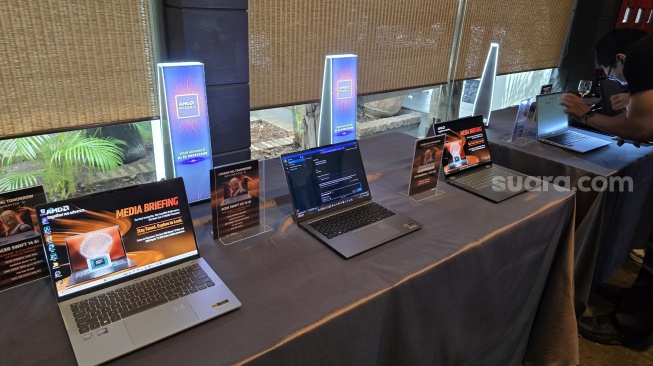 Peluncuran AMD Ryzen AI 300 dan AMD Ryzen AI Max yang digelar di Kawasan Sudirman, Jakarta, Kamis (24/4/2025). [Suara.com/Dicky Prastya]