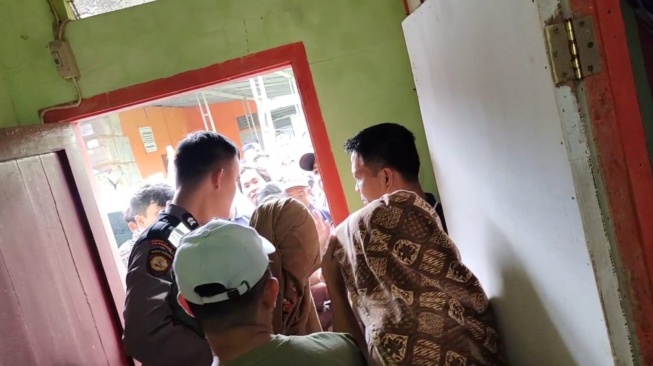 Oknum anggota KPU Nias Barat digerebek selingkuh, [Dok Polres Nias]