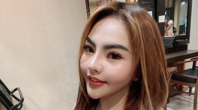 Lisa Mariana.