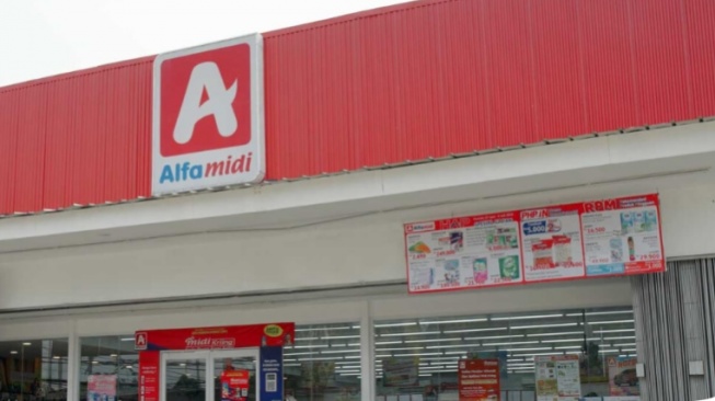 Belanja di Alfamidi Pakai Kartu Kredit BRI, Dapatkan Indomie Gratis!
