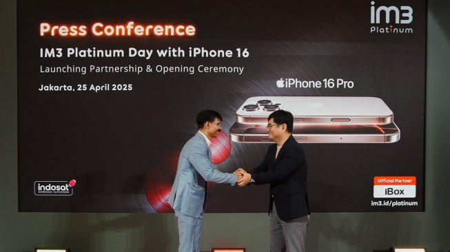 Bundling IM3 Platinum - Apple, Beli iPhone 16 Dapat Deretan Layanan Kelas Atas, Sabtu (26/4/2025). [Indosat]
