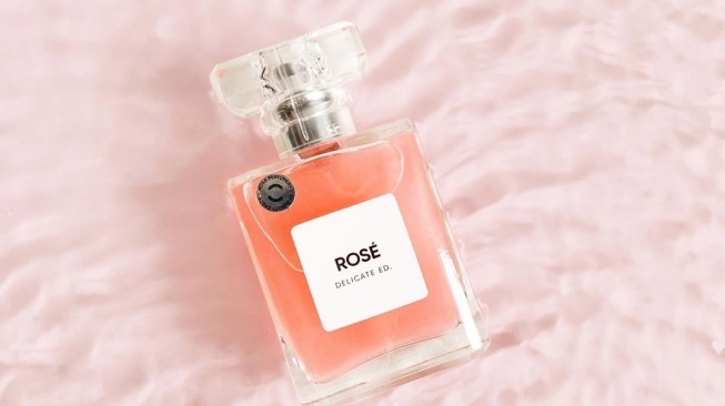 Parfum Wanita Lokal dengan Wangi Semerbak (Instagram/@heynoka)